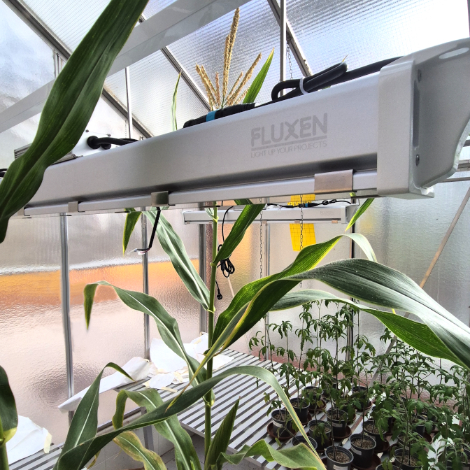 LUMINARIA PARA HORTICULTURA-LUMINAIRE FOR HORTICULTURE-FLUXEN